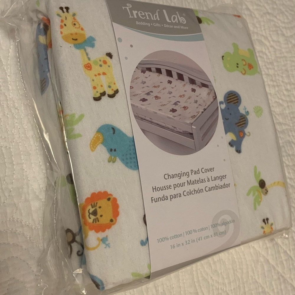 Trend Lab Multicolor Animal Print Changing Pad Cover